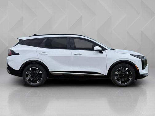 Glacial White Pearl 2026 Kia Sportage SX-Prestige