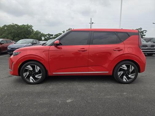 2023 Kia Soul GT-Line