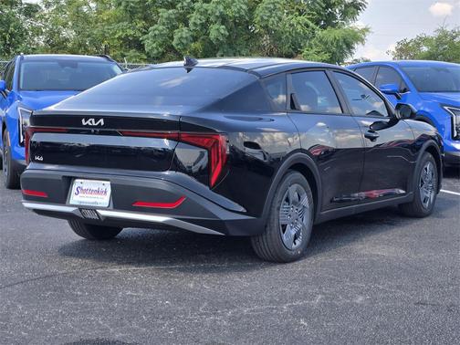 2025 Kia K4 LX