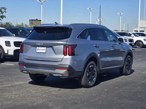 2025 Kia Sorento S