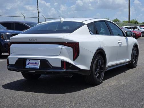 2025 Kia K4 GT-Line Turbo