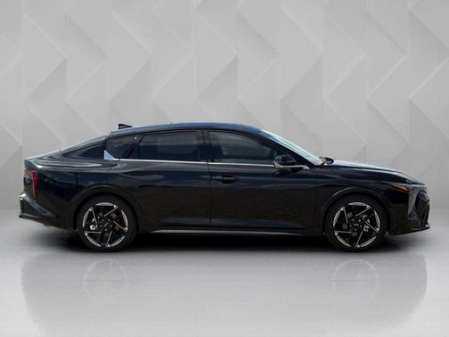 Black Pearl 2026 Kia K4 GT-Line