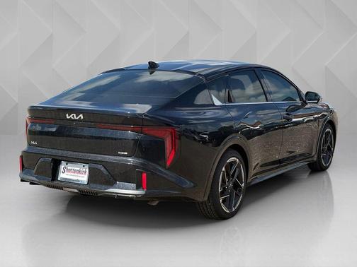 Black Pearl 2026 Kia K4 GT-Line