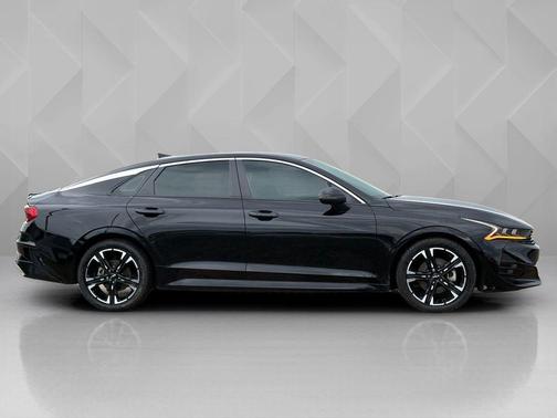 Ebony Black 2023 Kia K5 GT-Line