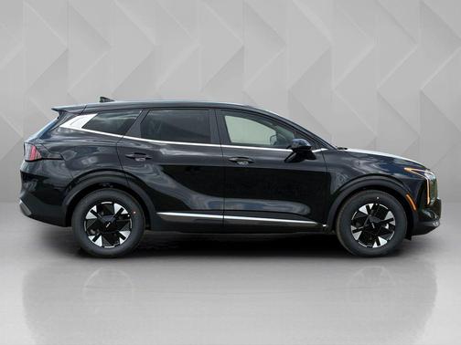 Fusion Black 2026 Kia Sportage Hybrid LX