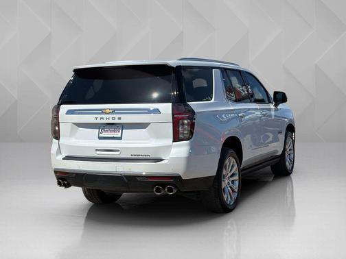 Iridescent Pearl Tricoat 2024 Chevrolet Tahoe Premier
