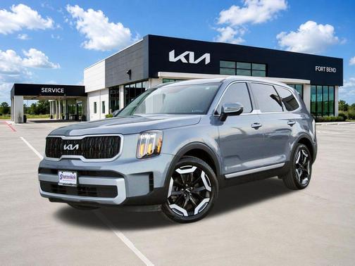 Everlasting Silver 2025 Kia Telluride EX