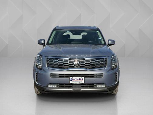 Everlasting Silver 2020 Kia Telluride SX