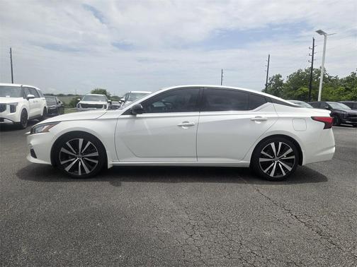 2019 Nissan Altima 2.5 SR