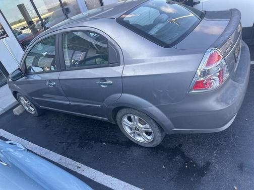 2011 Chevrolet Aveo LT