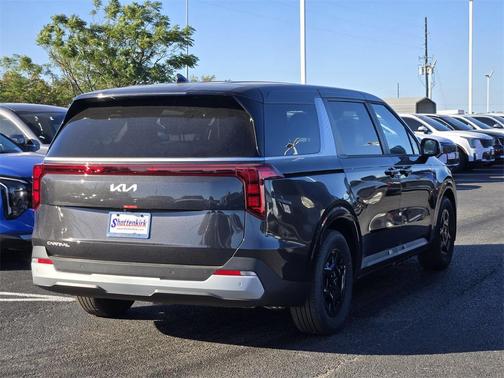 2026 Kia Carnival LXS