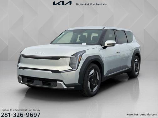 2026 Kia EV9 Light Short Range