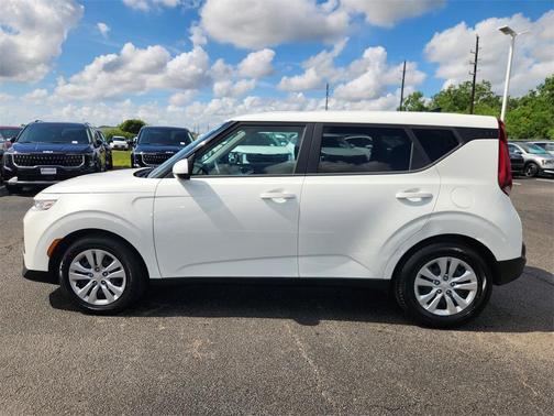 2022 Kia Soul LX