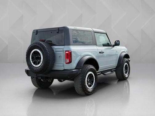 Cactus Gray 2023 Ford Bronco Black Diamond