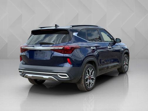 Dark Ocean Blue/Black Roof 2023 Kia Seltos SX Turbo