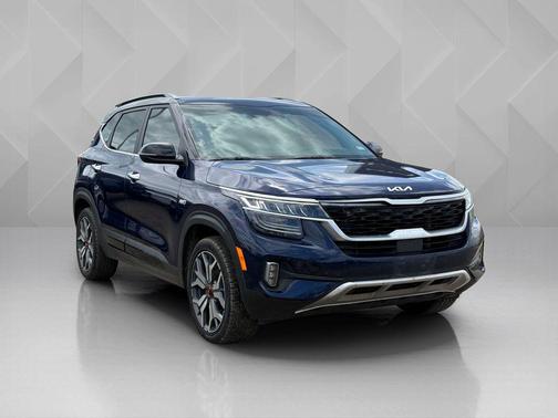Dark Ocean Blue/Black Roof 2023 Kia Seltos SX Turbo