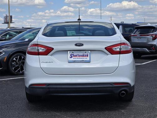2014 Ford Fusion S
