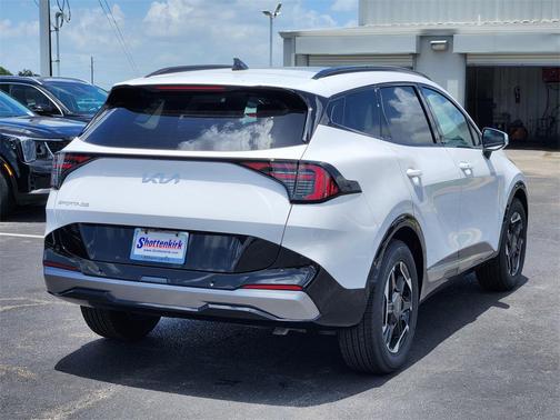 2026 Kia Sportage SX