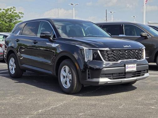 2025 Kia Sorento LX