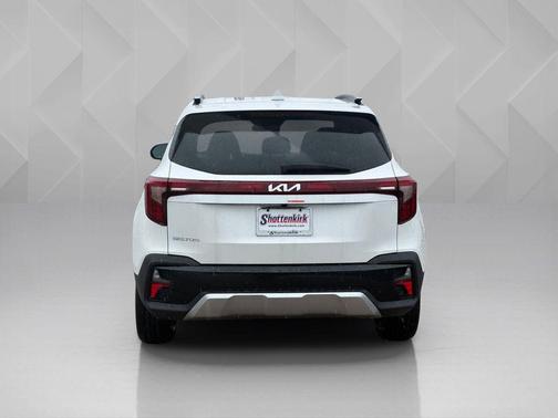 Snow White Pearl 2026 Kia Seltos EX