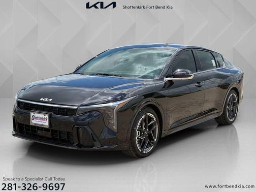 Black Pearl 2026 Kia K4 GT-Line