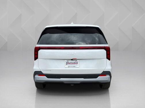 Snow White Pearl 2026 Kia Carnival LX