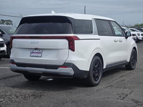 2025 Kia Carnival LXS