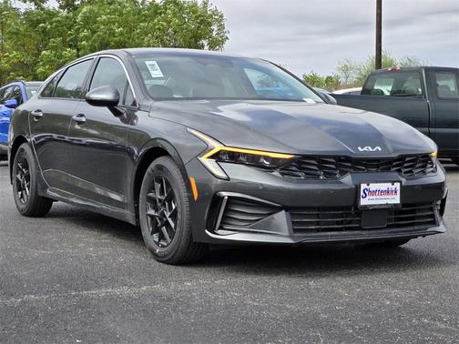 2026 Kia K5 LXS