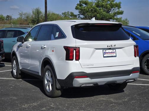 2026 Kia Sorento LX