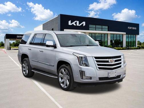 Radiant Silver Metallic 2020 Cadillac Escalade Luxury