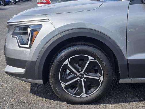 2025 Kia Niro EX