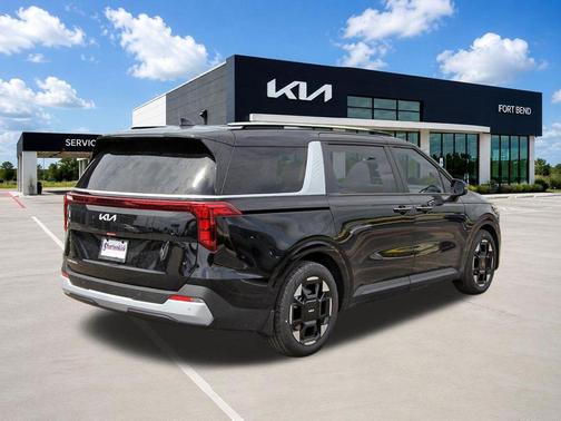 Black Pearl 2026 Kia Carnival EX