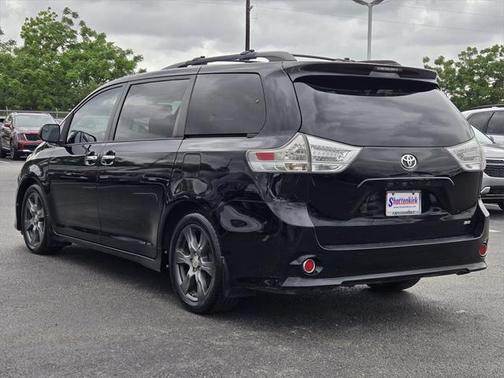2017 Toyota Sienna SE Premium