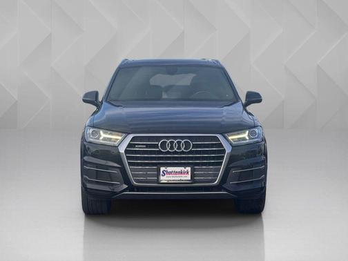 2019 Audi Q7 45 Premium