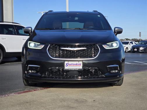 2021 Chrysler Pacifica L