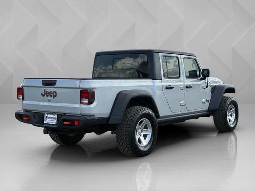 Silver Zynith Clearcoat 2022 Jeep Gladiator Mojave 4x4