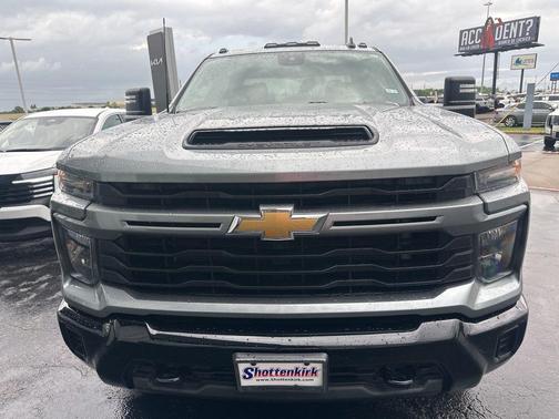 Sterling Gray Metallic 2024 Chevrolet Silverado 2500 Custom