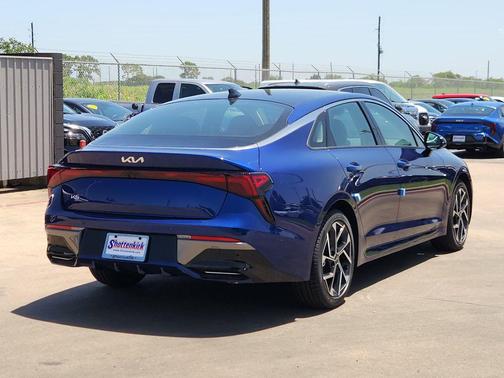 2026 Kia K5 EX