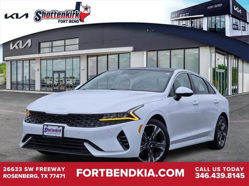 2022 Kia K5 EX