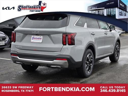 2025 Kia Sorento S