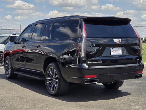 2021 Cadillac Escalade ESV Sport