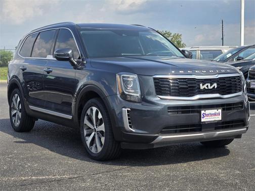2022 Kia Telluride S