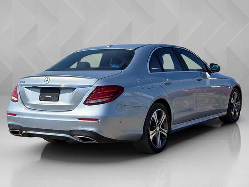 2017 Mercedes-Benz E-Class E 300