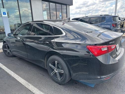 2022 Chevrolet Malibu 1LS