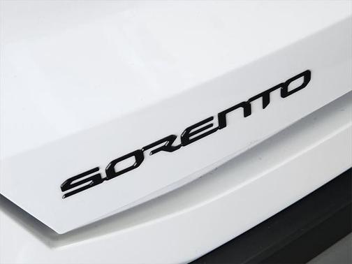 2025 Kia Sorento SX