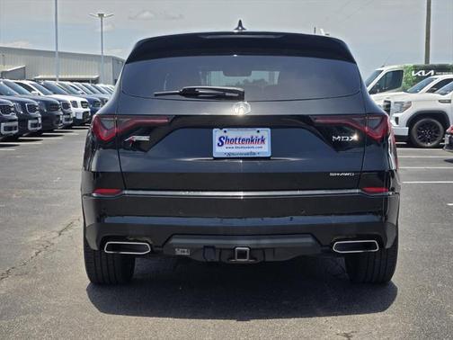 2022 Acura MDX A-Spec Package