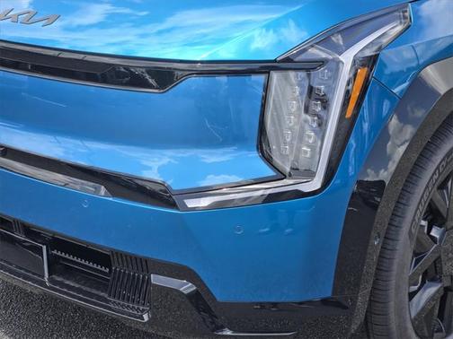2026 Kia EV9 Land
