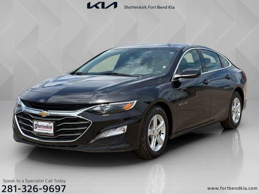 Mosaic Black Metallic 2023 Chevrolet Malibu FWD 1LT