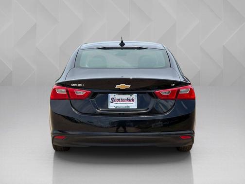 Mosaic Black Metallic 2023 Chevrolet Malibu FWD 1LT