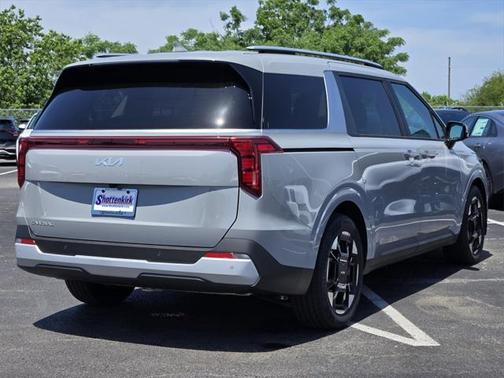 2025 Kia Carnival EX